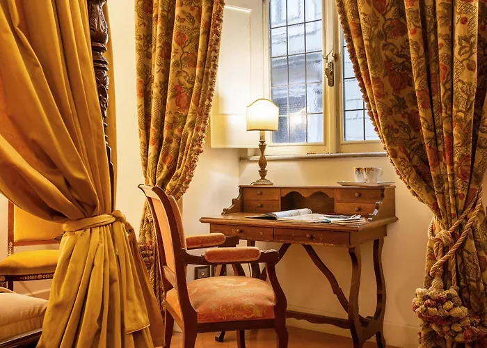 Apartament Residenza Sinibaldi - Xvii Century Experience *